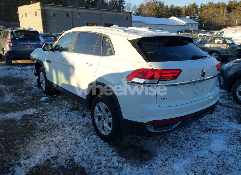 Photo 3 of 2021 Volkswagen Atlas CROSS SPORT 2.0T S (VIN 1V2GC2CA1MC220286)