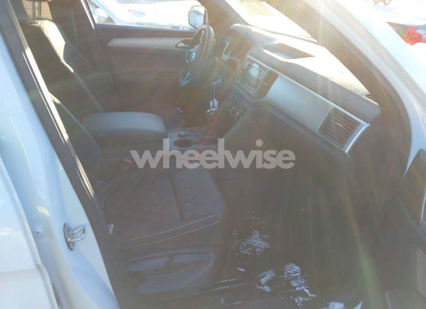 Photo 5 of 2021 Volkswagen Atlas CROSS SPORT 2.0T S (VIN 1V2GC2CA1MC220286)