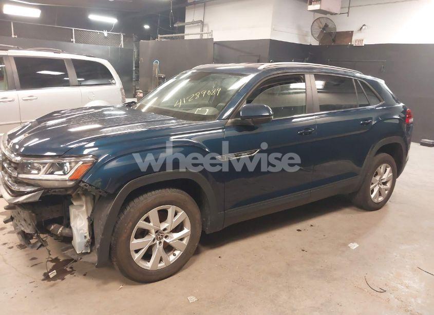 Photo 15 of 2021 Volkswagen Atlas CROSS SPORT 2.0T S (VIN 1V2GC2CA7MC214699)