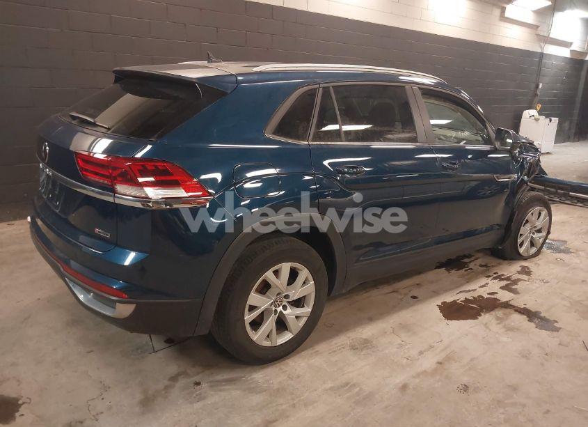Photo 4 of 2021 Volkswagen Atlas CROSS SPORT 2.0T S (VIN 1V2GC2CA7MC214699)