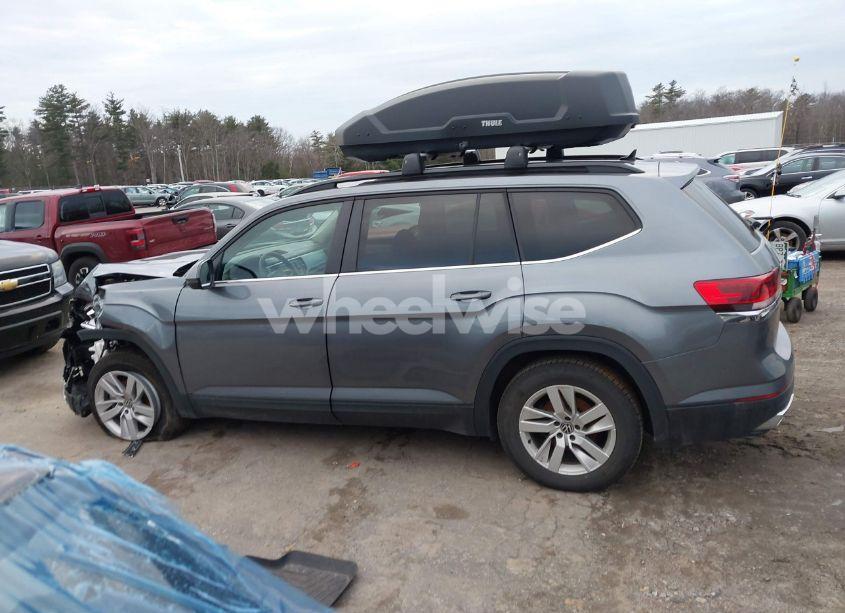 Photo 14 of 2021 Volkswagen Atlas 2.0T S (VIN 1V2GP2CA4MC585162)