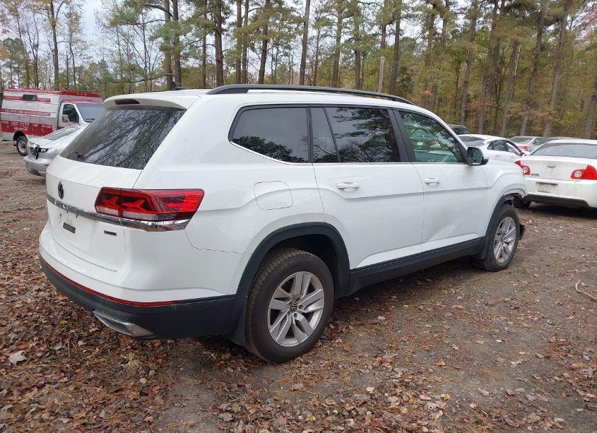 Photo 4 of 2021 Volkswagen Atlas 2.0T S (VIN 1V2GP2CA6MC578665)
