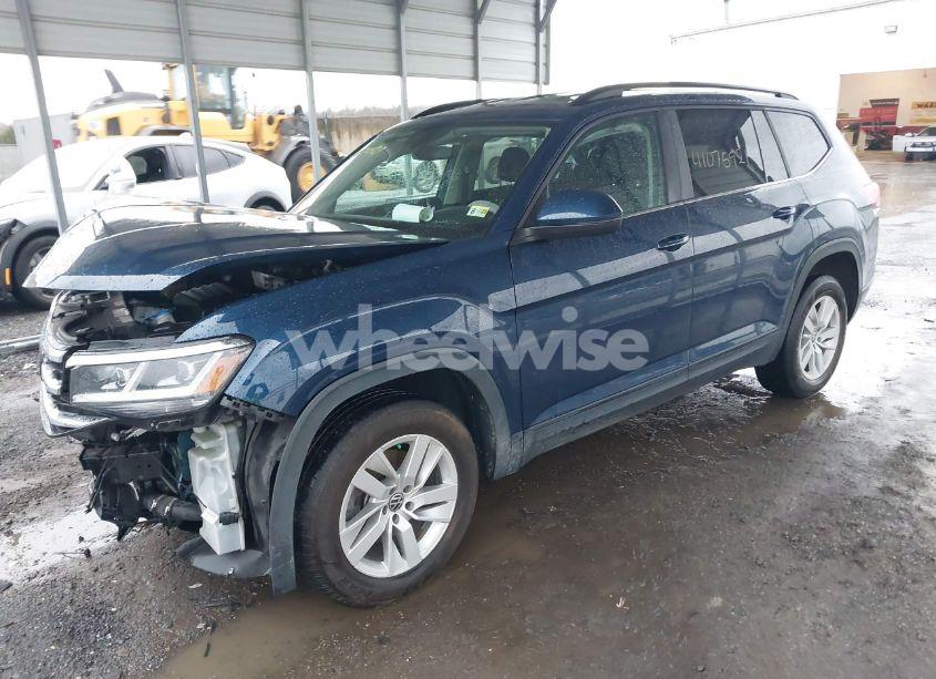 Photo 2 of 2021 Volkswagen Atlas 2.0T S (VIN 1V2GP2CAXMC527587)