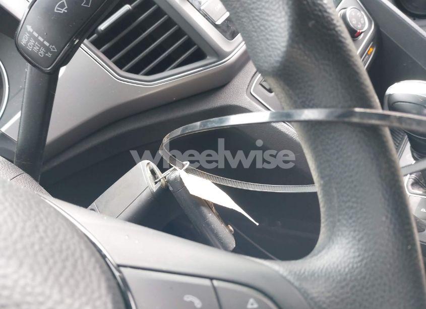 Photo 11 of 2018 Volkswagen Atlas 3.6L V6 S (VIN 1V2GR2CA0JC548115)