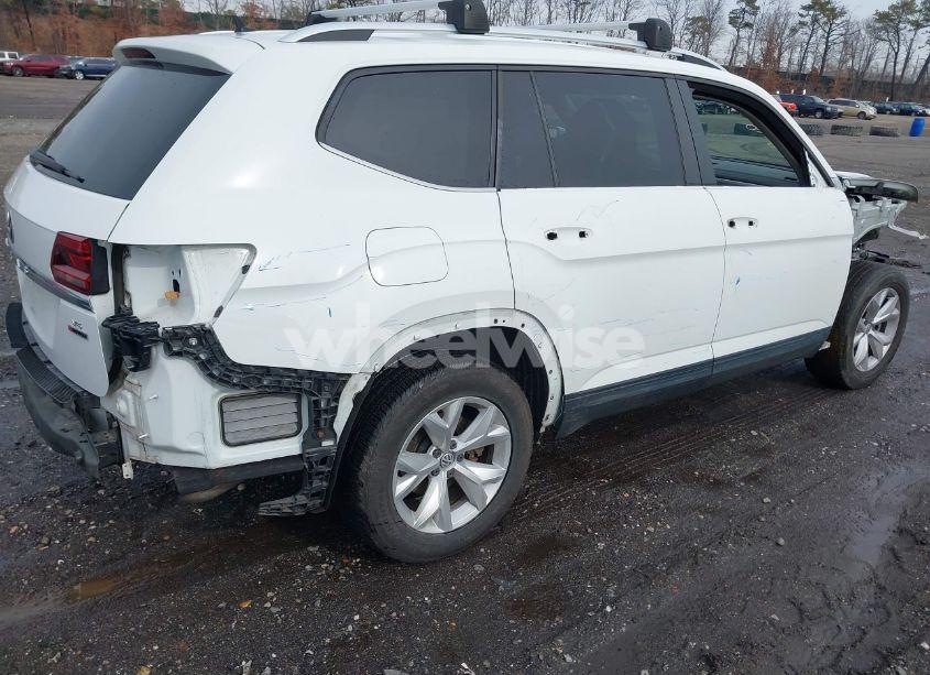Photo 4 of 2018 Volkswagen Atlas 3.6L V6 S (VIN 1V2GR2CA0JC548115)