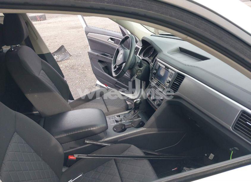 Photo 5 of 2018 Volkswagen Atlas 3.6L V6 S (VIN 1V2GR2CA0JC548115)