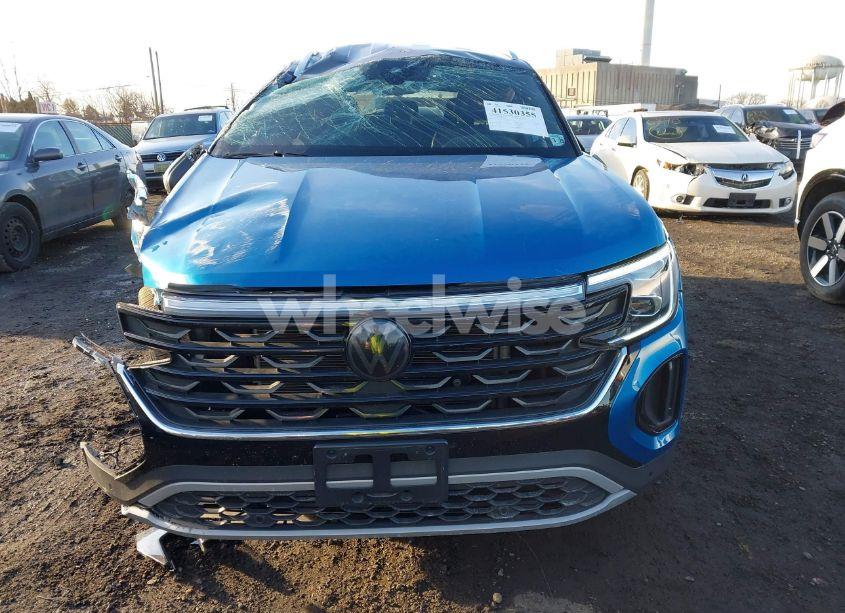 Photo 12 of 2024 Volkswagen Atlas CROSS SPORT 2.0T SE W/TECHNOLOGY (VIN 1V2HE2CA1RC219841)