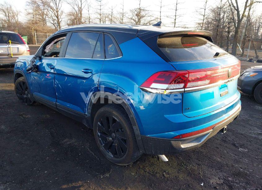 Photo 3 of 2024 Volkswagen Atlas CROSS SPORT 2.0T SE W/TECHNOLOGY (VIN 1V2HE2CA1RC219841)