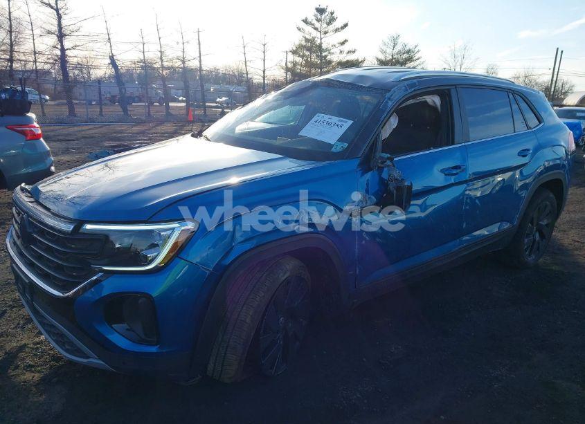 Photo 6 of 2024 Volkswagen Atlas CROSS SPORT 2.0T SE W/TECHNOLOGY (VIN 1V2HE2CA1RC219841)