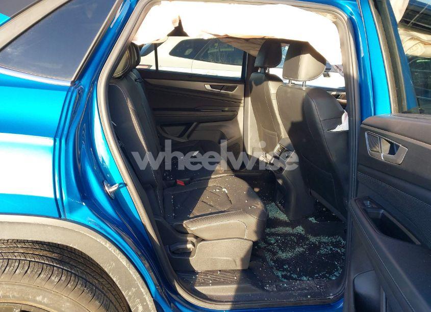 Photo 8 of 2024 Volkswagen Atlas CROSS SPORT 2.0T SE W/TECHNOLOGY (VIN 1V2HE2CA1RC219841)