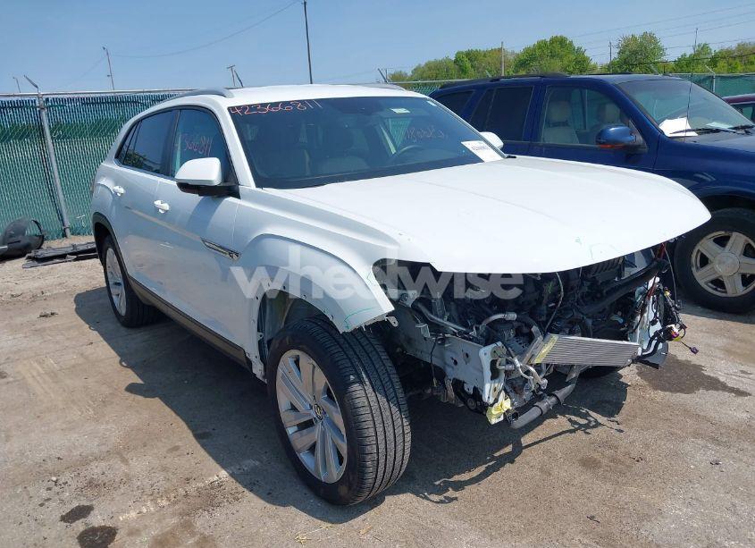 2022 Volkswagen Atlas CROSS SPORT 3.6L V6 SE W/TECHNOLOGY (VIN 1V2HE2CA5NC225233) main photo