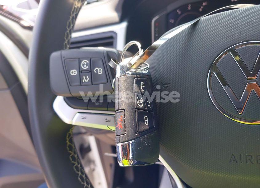 Photo 11 of 2022 Volkswagen Atlas CROSS SPORT 3.6L V6 SE W/TECHNOLOGY (VIN 1V2HE2CA5NC225233)