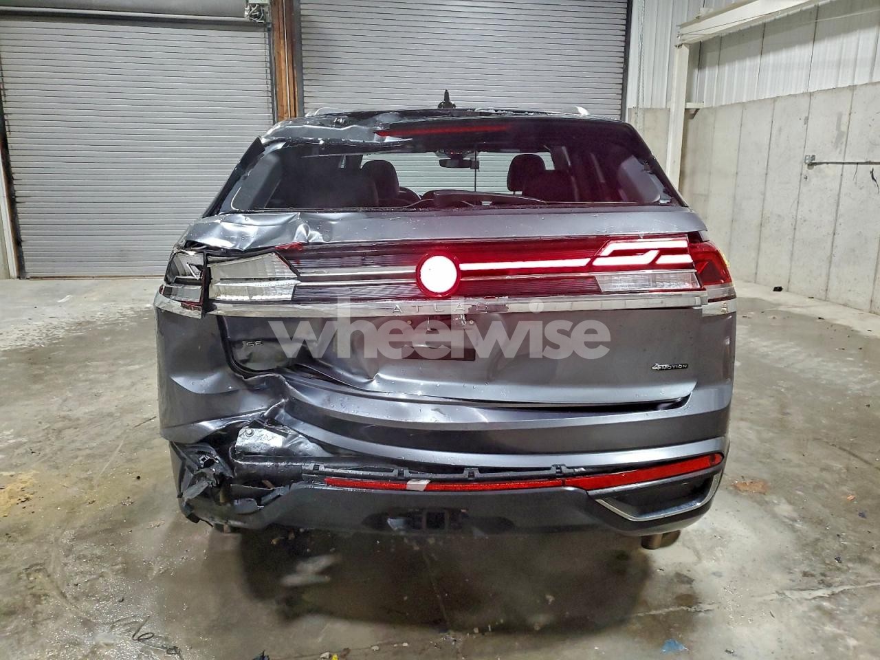Photo 6 of 2025 VOLKSWAGEN ATLAS CROSS SPORT SE (VIN 1V2HE2CA5SC204362)