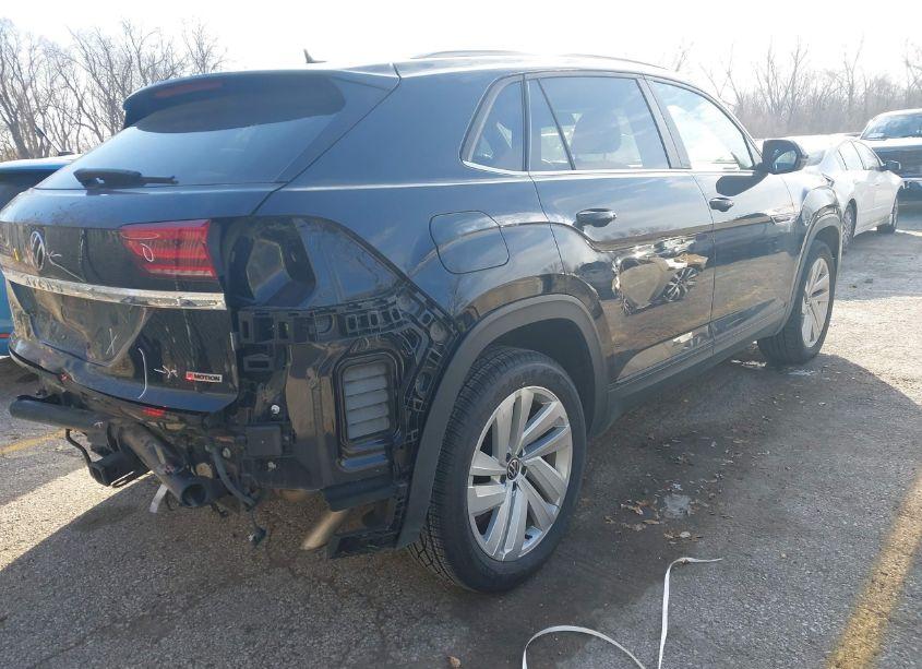 Photo 4 of 2022 Volkswagen Atlas CROSS SPORT 3.6L V6 SE W/TECHNOLOGY (VIN 1V2HE2CA6NC217450)