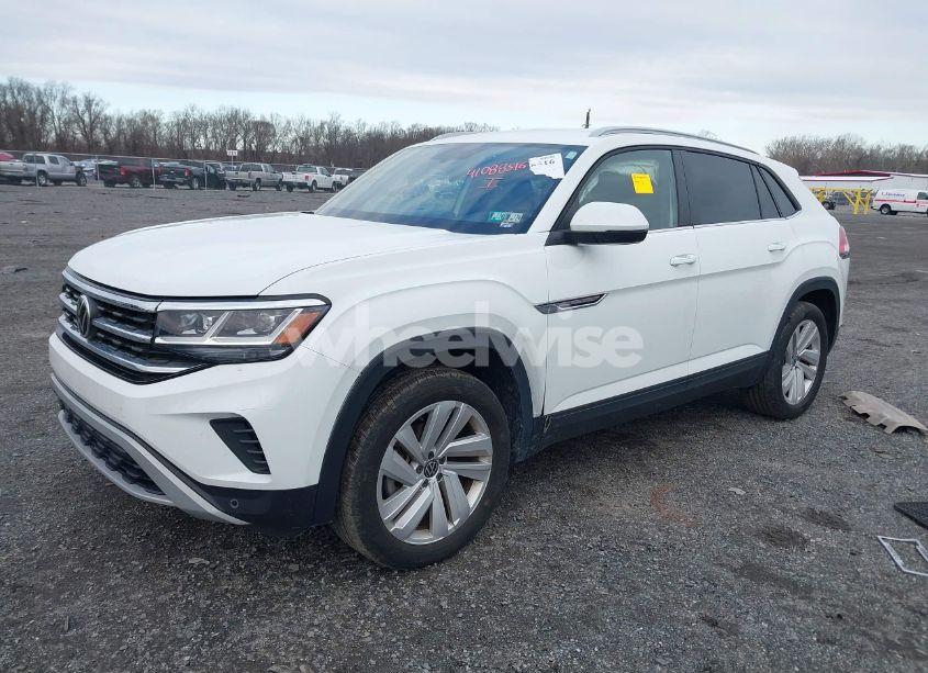 Photo 2 of 2022 Volkswagen Atlas CROSS SPORT 3.6L V6 SE W/TECHNOLOGY (VIN 1V2HE2CA9NC221542)