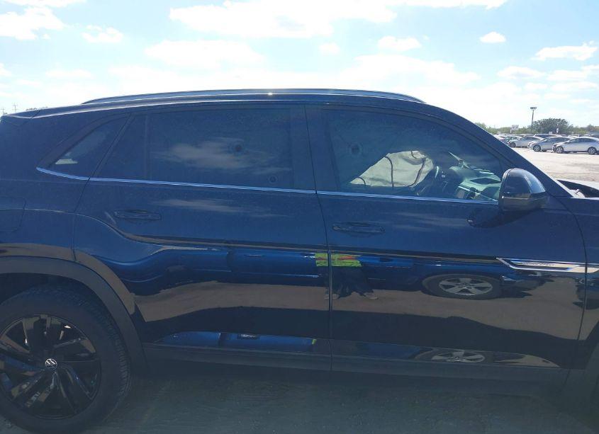 Photo 14 of 2022 Volkswagen Atlas CROSS SPORT 3.6L V6 SE W/TECHNOLOGY (VIN 1V2HE2CAXNC226894)