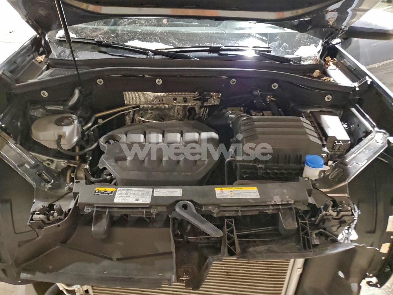 Photo 12 of 2025 VOLKSWAGEN ATLAS CROSS SPORT SE (VIN 1V2HE2CAXSC222212)