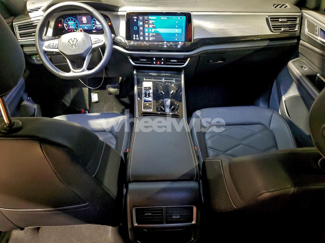 Photo 8 of 2025 VOLKSWAGEN ATLAS CROSS SPORT SE (VIN 1V2HE2CAXSC222212)