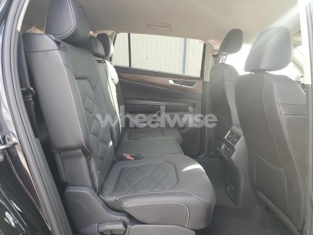 Photo 3 of 2026 VOLKSWAGEN ATLAS SE (VIN 1V2HN2CA1TC504191)