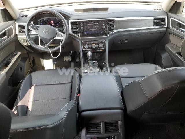 Photo 12 of 2023 VOLKSWAGEN ATLAS SE (VIN 1V2HP2CA6PC523237)