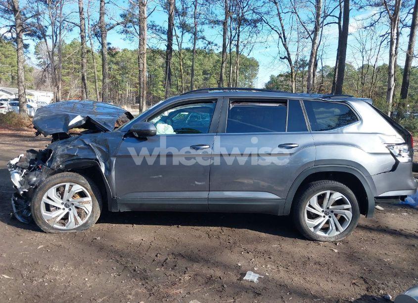Photo 15 of 2021 Volkswagen Atlas 2.0T SE W/TECHNOLOGY (VIN 1V2HP2CA7MC601231)