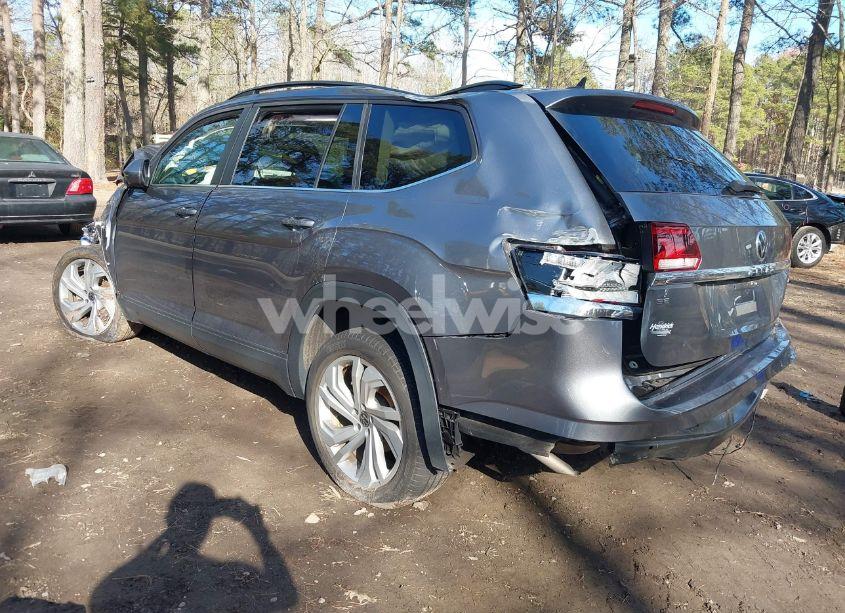 Photo 3 of 2021 Volkswagen Atlas 2.0T SE W/TECHNOLOGY (VIN 1V2HP2CA7MC601231)