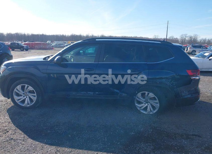 Photo 14 of 2021 Volkswagen Atlas 3.6L V6 SE W/TECHNOLOGY (VIN 1V2HR2CA1MC559181)