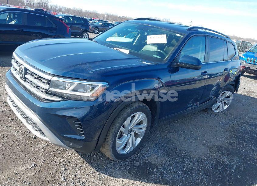 Photo 2 of 2021 Volkswagen Atlas 3.6L V6 SE W/TECHNOLOGY (VIN 1V2HR2CA1MC559181)