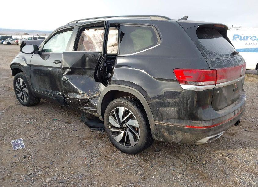 Photo 3 of 2025 Volkswagen Atlas 2.0T SE W/TECHNOLOGY (VIN 1V2HR2CA1SC509605)