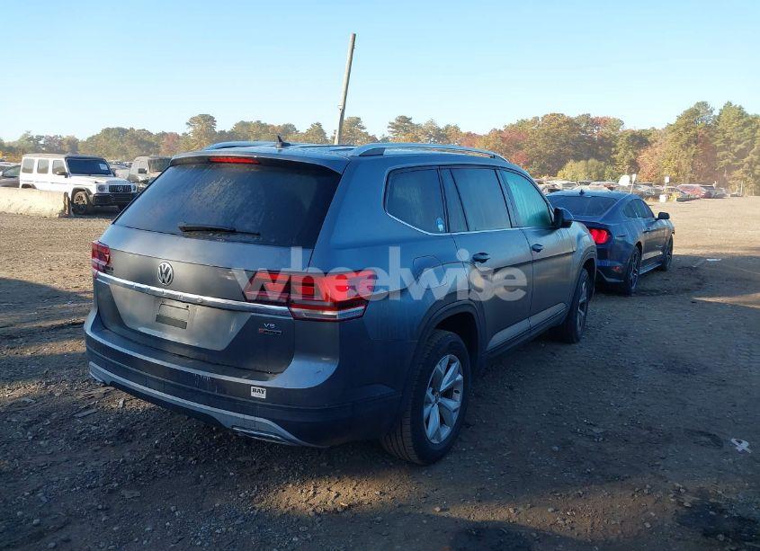 Photo 4 of 2018 Volkswagen Atlas 3.6L V6 LAUNCH EDITION (VIN 1V2HR2CA2JC501043)