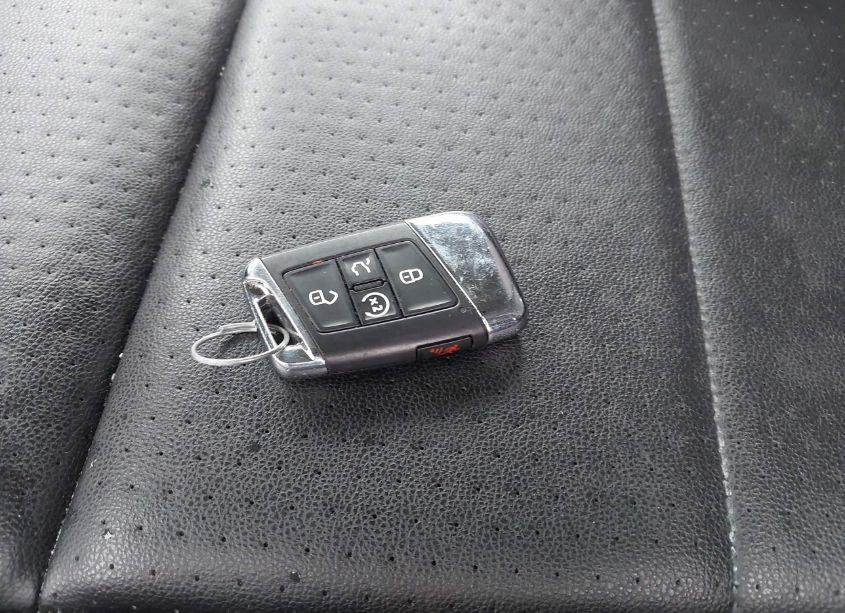 Photo 11 of 2022 Volkswagen Atlas 3.6L V6 SE W/TECHNOLOGY (VIN 1V2HR2CA2NC556565)