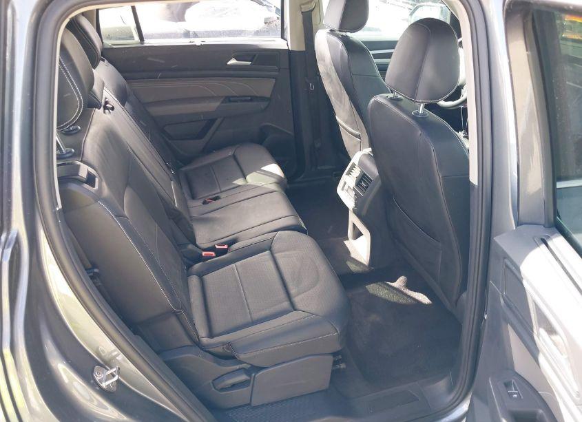 Photo 8 of 2022 Volkswagen Atlas 3.6L V6 SE W/TECHNOLOGY (VIN 1V2HR2CA2NC556565)