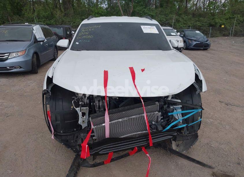 Photo 6 of 2024 Volkswagen Atlas 2.0T SE W/TECHNOLOGY (VIN 1V2HR2CA2RC604880)