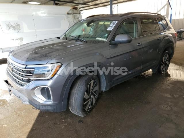 Photo 4 of 2025 VOLKSWAGEN ATLAS SE N/A (VIN 1V2HR2CA2SC504445)