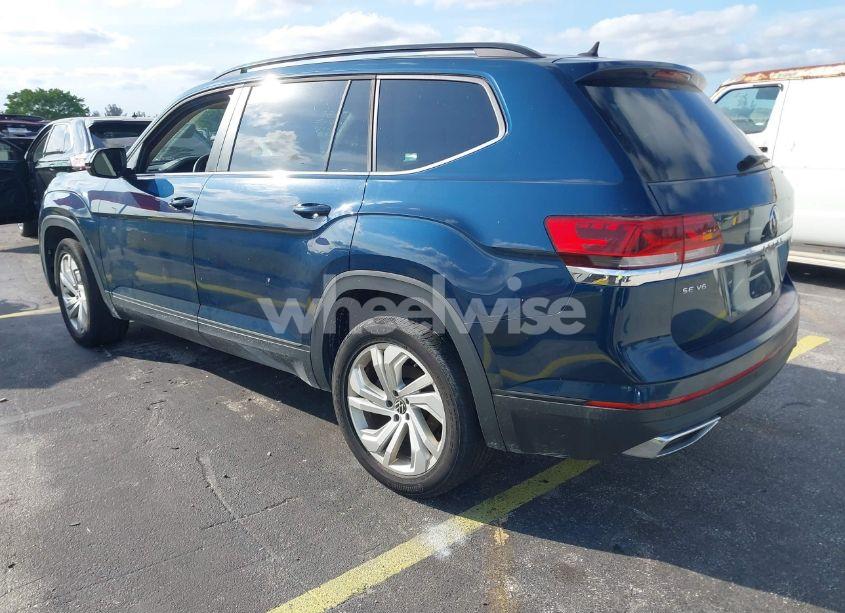 Photo 3 of 2021 Volkswagen Atlas 3.6L V6 SE W/TECHNOLOGY (VIN 1V2HR2CA4MC576265)