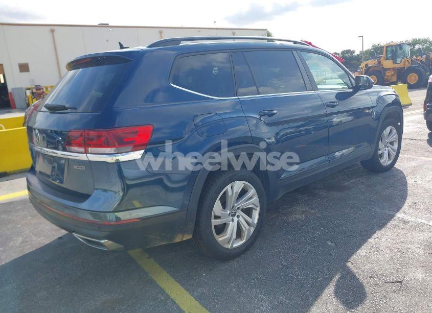 Photo 4 of 2021 Volkswagen Atlas 3.6L V6 SE W/TECHNOLOGY (VIN 1V2HR2CA4MC576265)