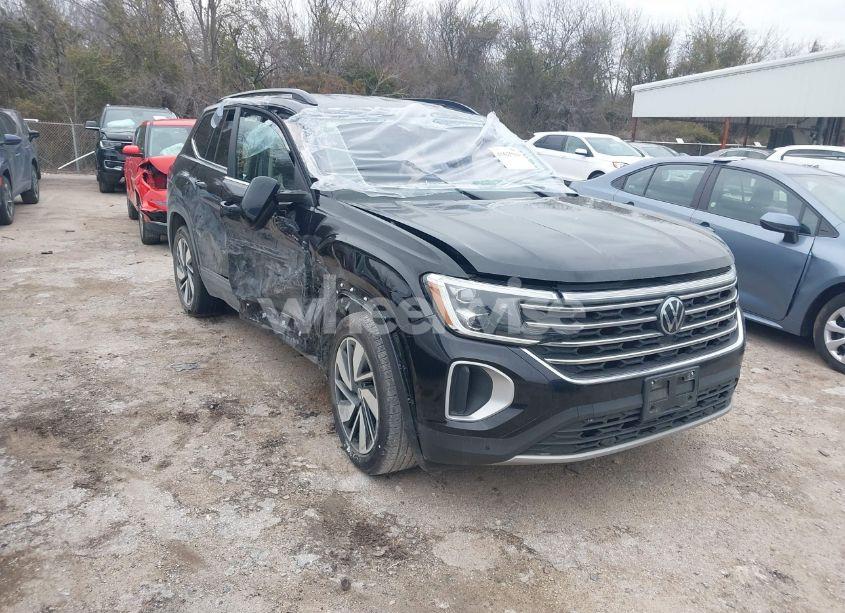 2024 Volkswagen Atlas 2.0T SE W/TECHNOLOGY (VIN 1V2HR2CA4RC523735) main photo