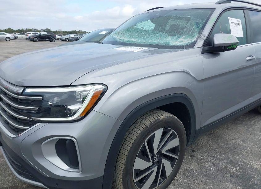 Photo 6 of 2025 Volkswagen Atlas 2.0T SE W/TECHNOLOGY (VIN 1V2HR2CA4SC509128)