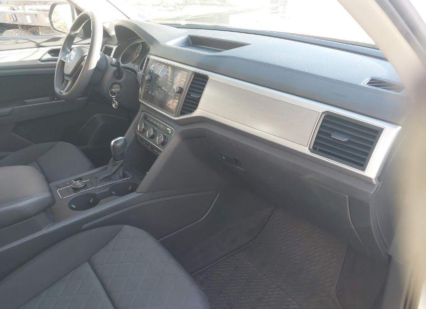 Photo 5 of 2018 Volkswagen Atlas 3.6L V6 LAUNCH EDITION (VIN 1V2HR2CA6JC500736)