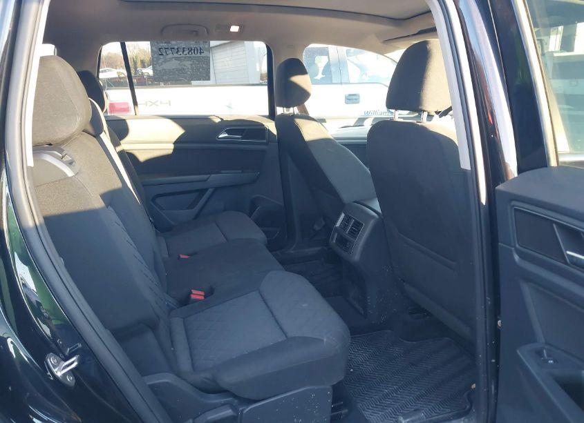 Photo 8 of 2018 Volkswagen Atlas 3.6L V6 LAUNCH EDITION (VIN 1V2HR2CA6JC501904)