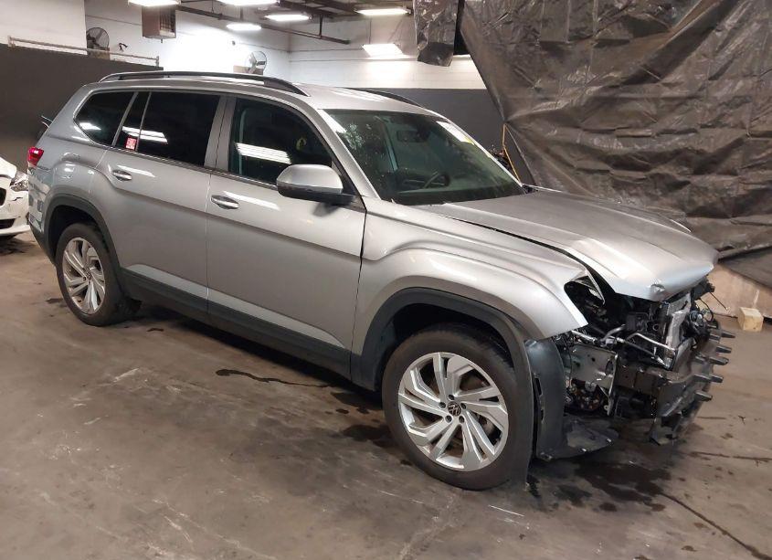 2022 Volkswagen Atlas 3.6L V6 SE W/TECHNOLOGY (VIN 1V2HR2CA7NC548560) main photo