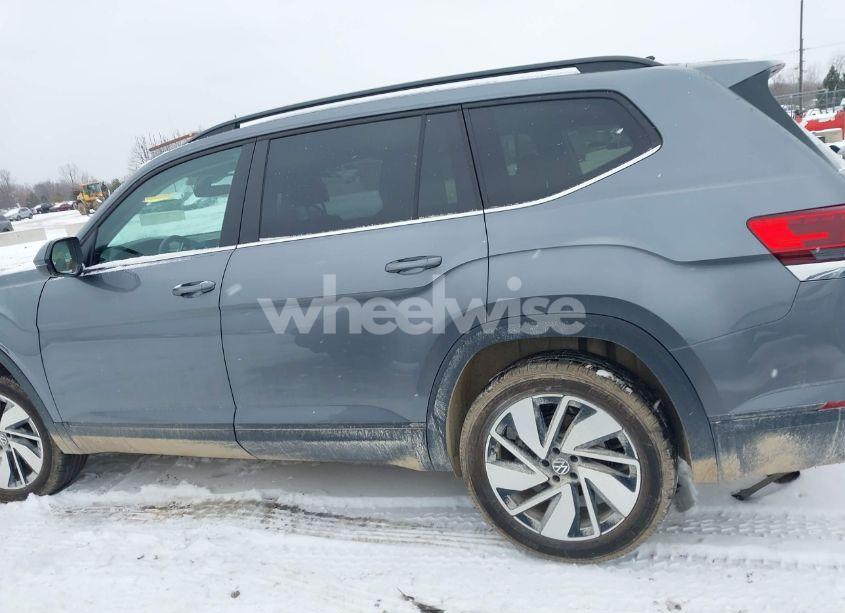 Photo 14 of 2024 Volkswagen Atlas 2.0T SE W/TECHNOLOGY (VIN 1V2HR2CA7RC558446)