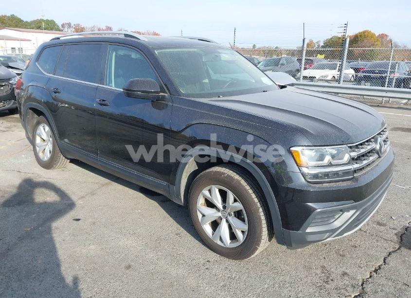 2018 Volkswagen Atlas 3.6L V6 LAUNCH EDITION (VIN 1V2HR2CA8JC500429) main photo