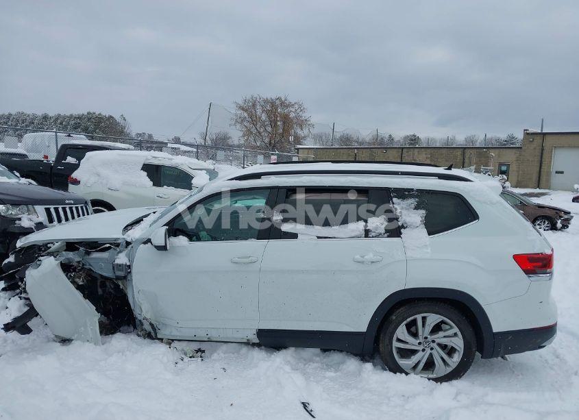 Photo 14 of 2021 Volkswagen Atlas 3.6L V6 SE W/TECHNOLOGY (VIN 1V2HR2CA8MC501441)