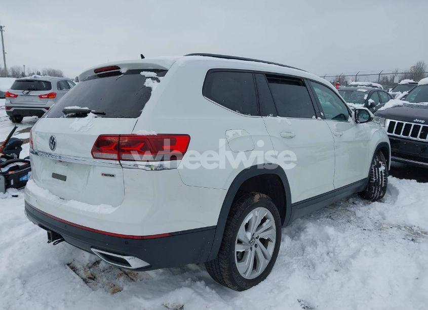 Photo 4 of 2021 Volkswagen Atlas 3.6L V6 SE W/TECHNOLOGY (VIN 1V2HR2CA8MC501441)