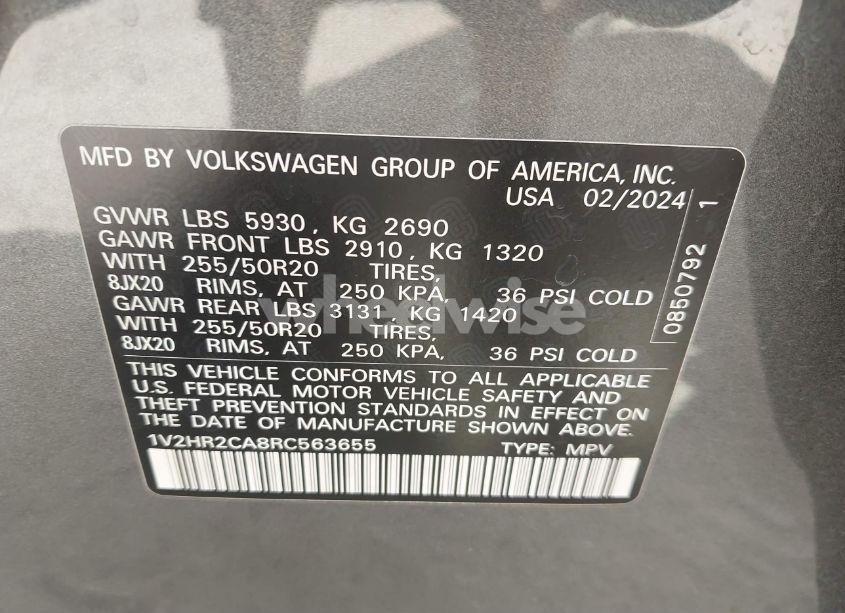 Photo 9 of 2024 Volkswagen Atlas 2.0T SE W/TECHNOLOGY (VIN 1V2HR2CA8RC563655)