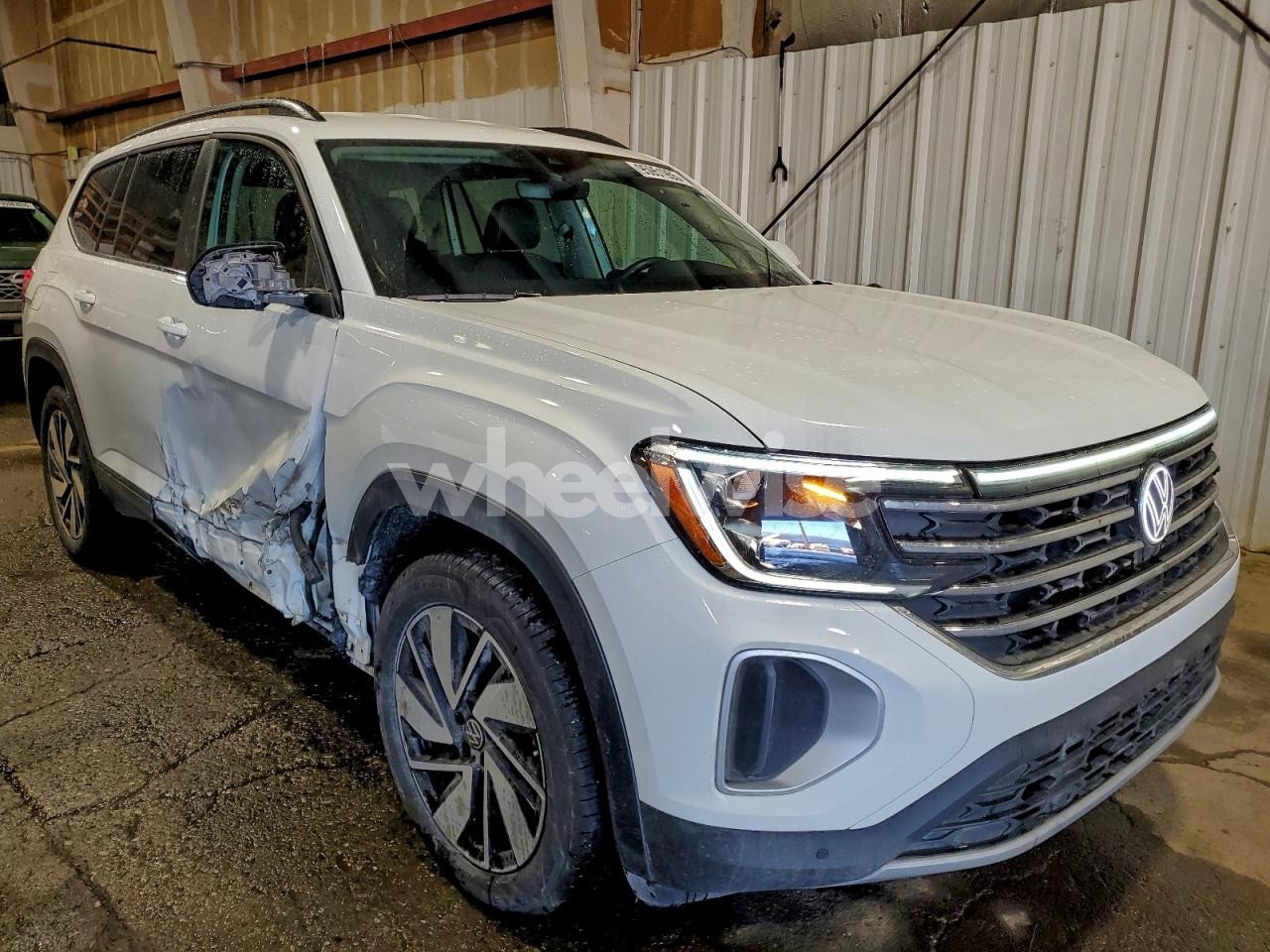 Photo 4 of 2025 VOLKSWAGEN ATLAS SE (VIN 1V2HR2CA8SC531150)