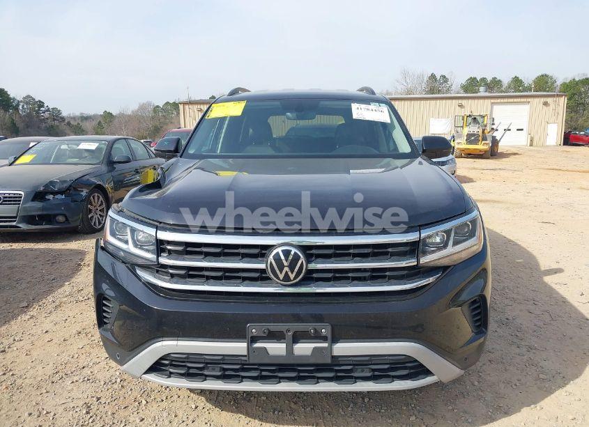 Photo 13 of 2021 Volkswagen Atlas 3.6L V6 SE W/TECHNOLOGY (VIN 1V2HR2CA9MC578058)