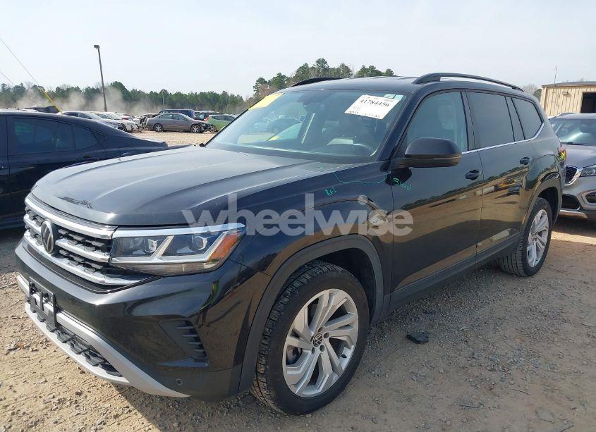 Photo 2 of 2021 Volkswagen Atlas 3.6L V6 SE W/TECHNOLOGY (VIN 1V2HR2CA9MC578058)