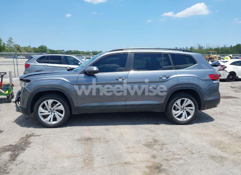 Photo 14 of 2021 Volkswagen Atlas 3.6L V6 SE W/TECHNOLOGY (VIN 1V2HR2CA9MC585740)